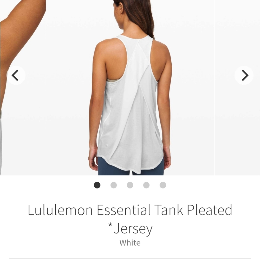 NWT! lululemon athletica White Pleated Racerback Tank